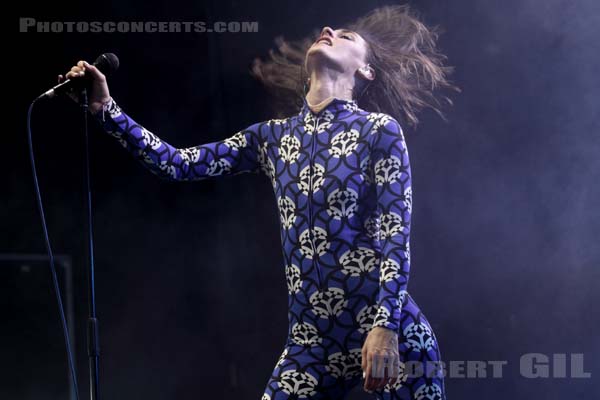 YELLE - 2015-06-28 - PARIS - Hippodrome de Longchamp - 